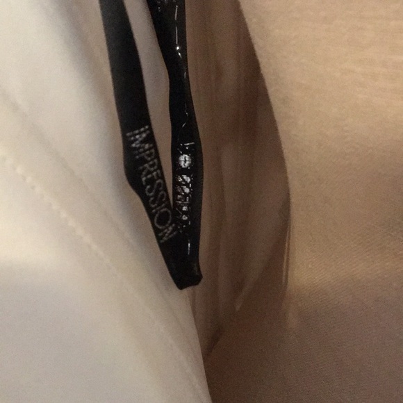 Impression classy wedding dress 12 - Picture 10 of 12